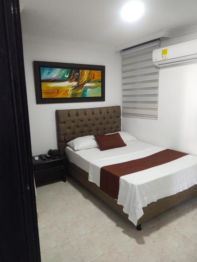 Hotel Suite Imperial 72 Баранкила Екстериор снимка