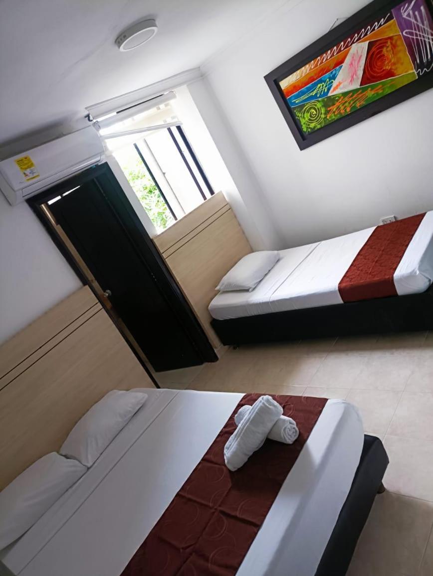 Hotel Suite Imperial 72 Баранкила Екстериор снимка