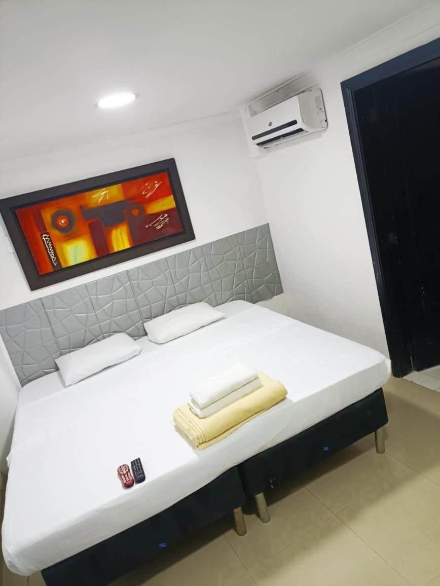 Hotel Suite Imperial 72 Баранкила Екстериор снимка