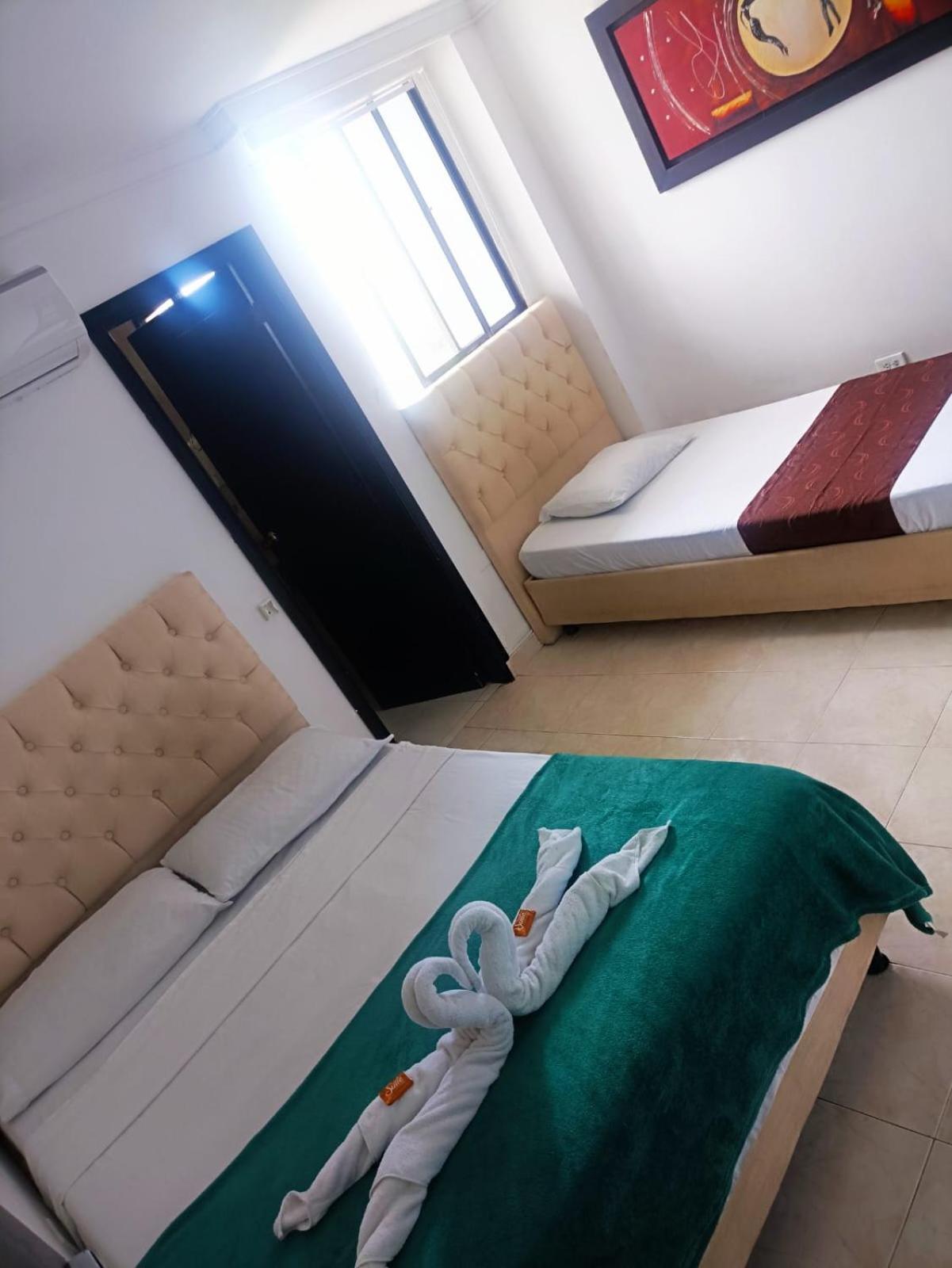 Hotel Suite Imperial 72 Баранкила Екстериор снимка
